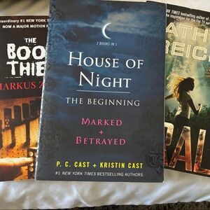 House of Night‎ Book Set